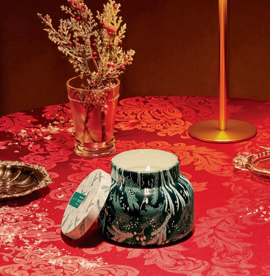 Crystal Pine Holiday Pattern Play Signature Candle