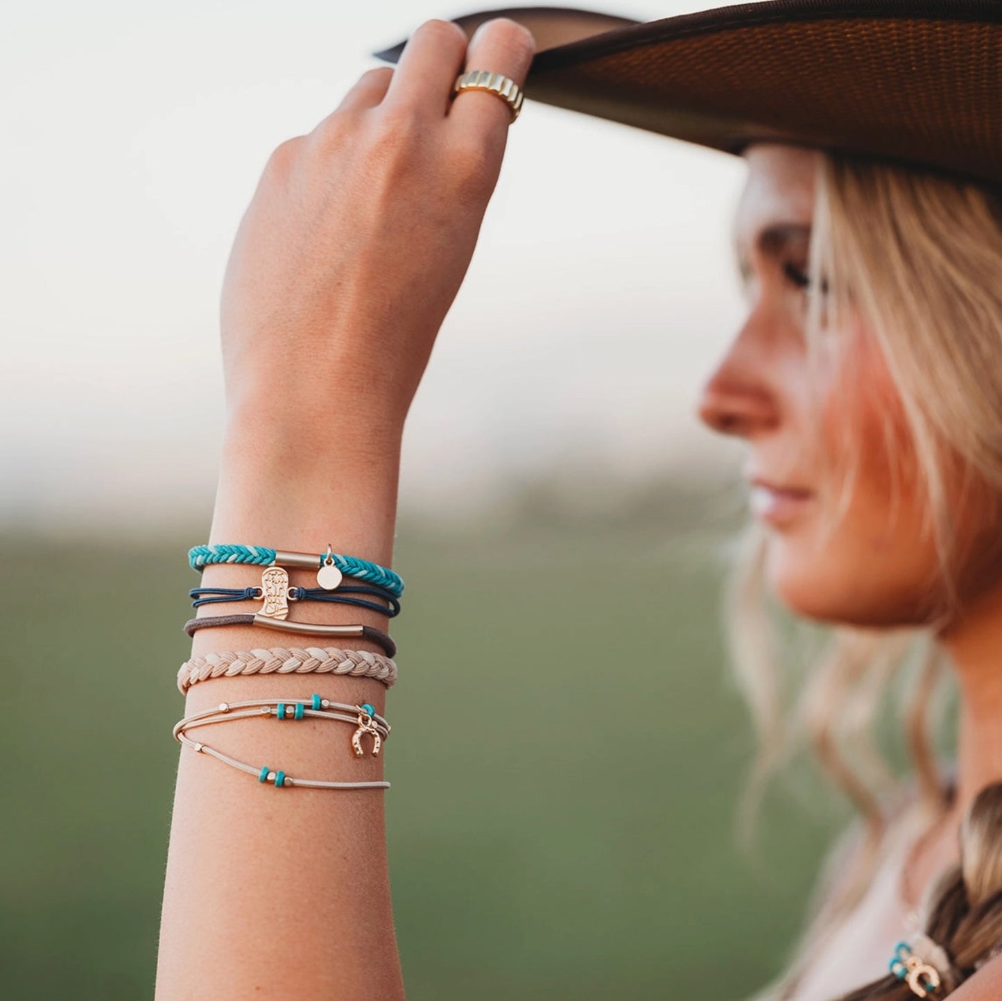 K'lani Stride Hair Tie + Bracelet