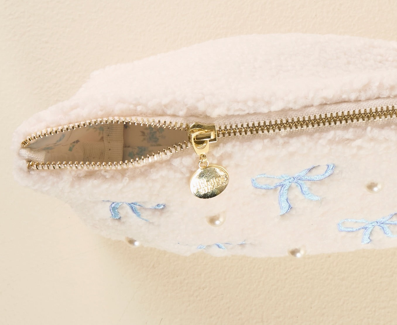Teddy Bow Pouch
