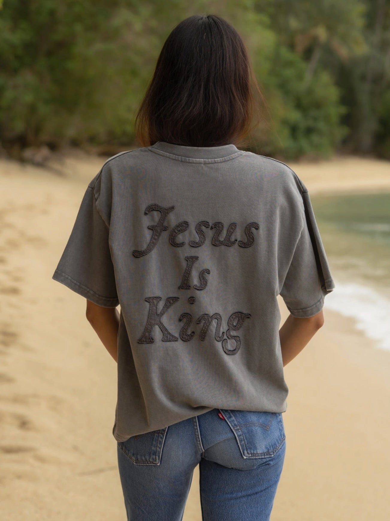 Elevated Faith l Not Sorry Jesus Is King T-Shirt