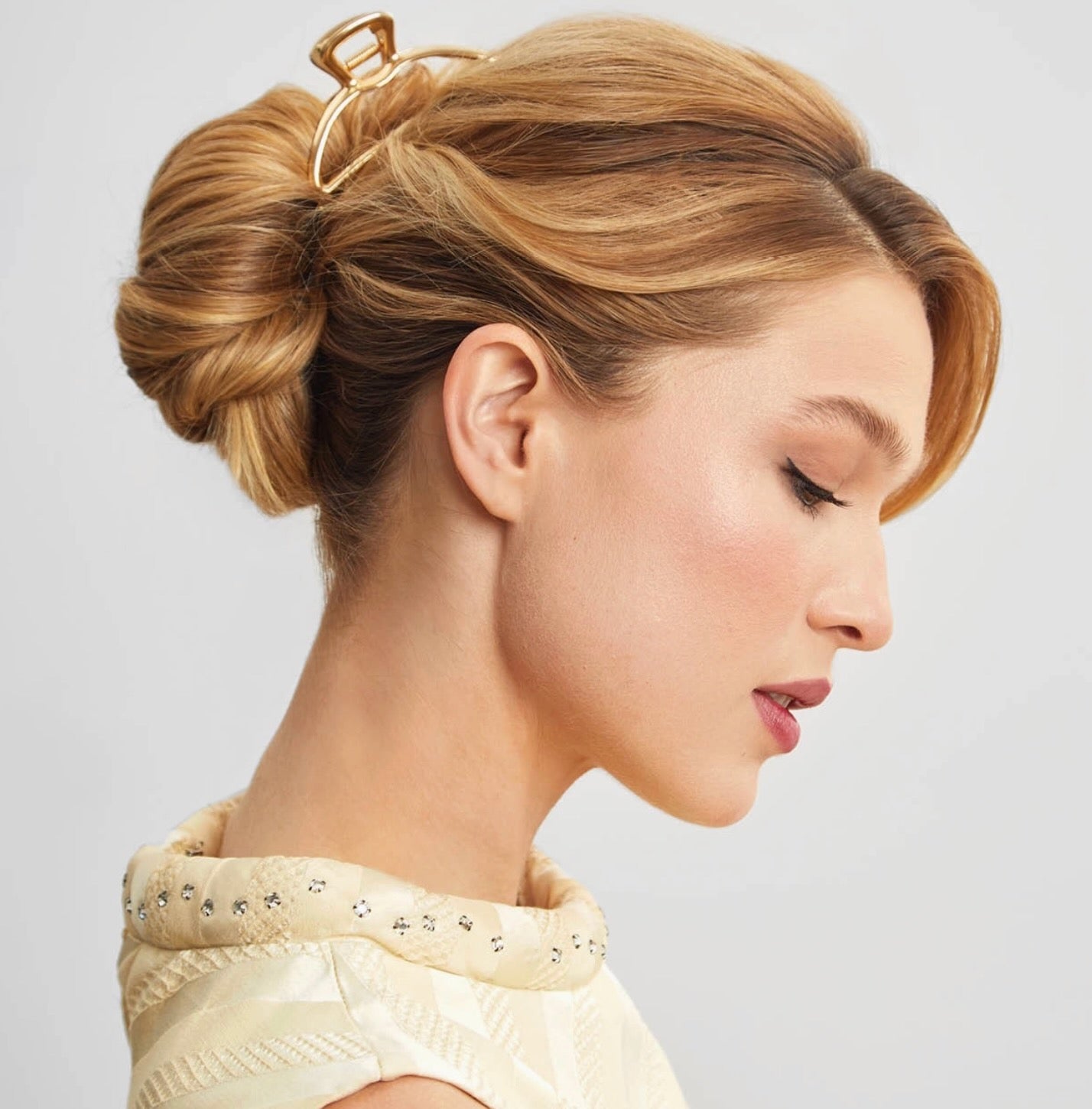 Kitsch Open Shape Claw Gold Clip